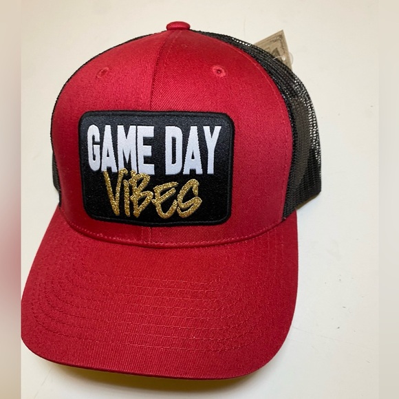 NEW!  “Game Day” Cap/Baseball Hat - Picture 2 of 4